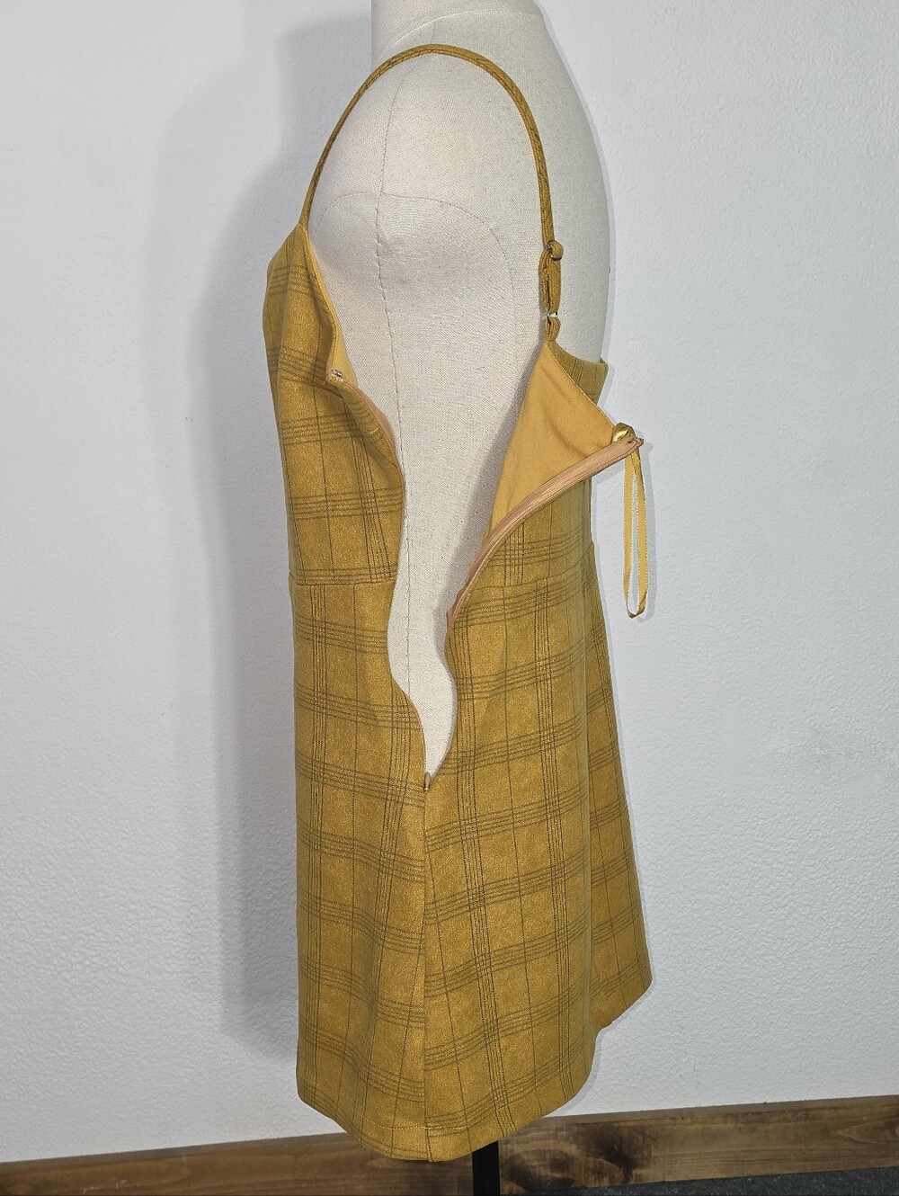 She + Sky Dress Tartan Plaid Sleeveless Preppy Y2K Style Mini Gold Size L - Picture 6 of 17